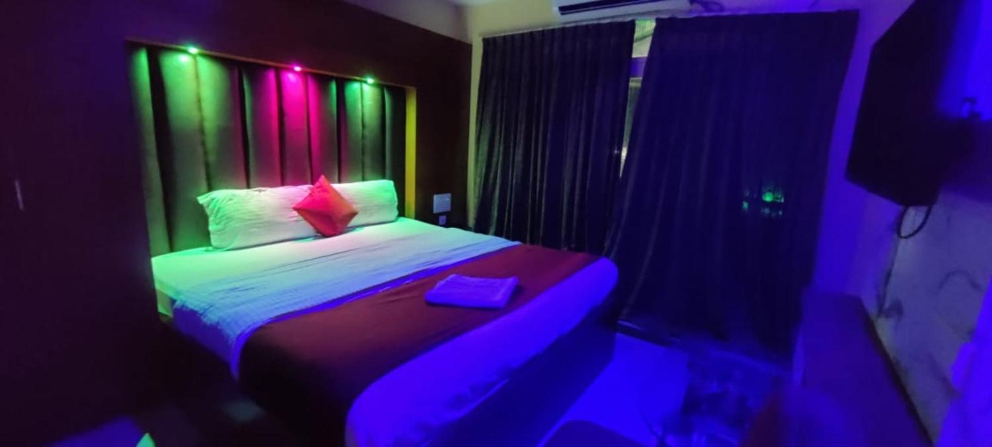 Hotel Ashray Puri Exterior foto