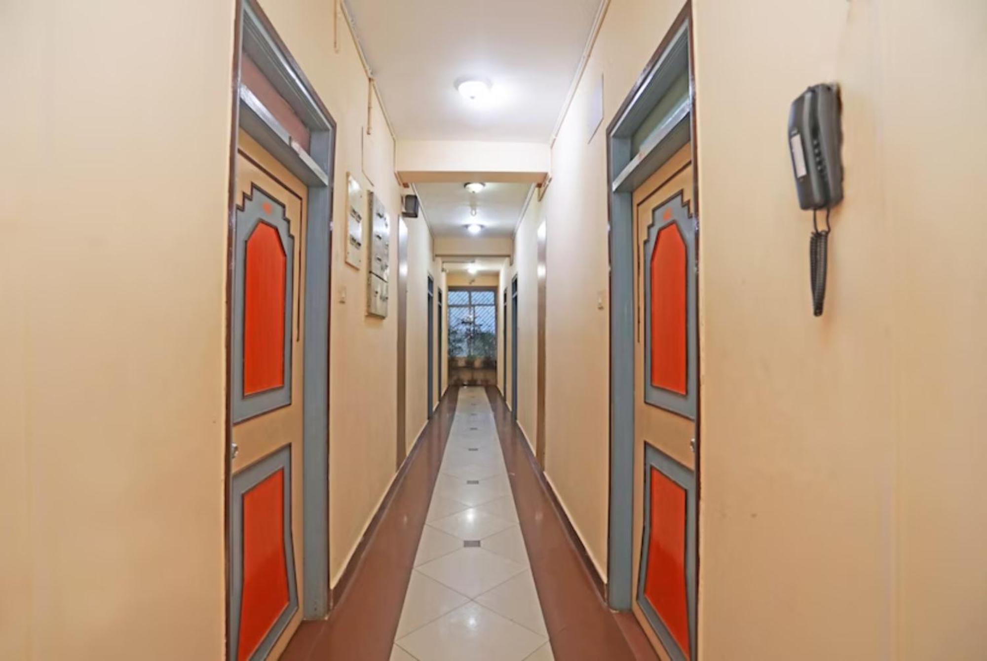 Hotel Ashray Puri Exterior foto
