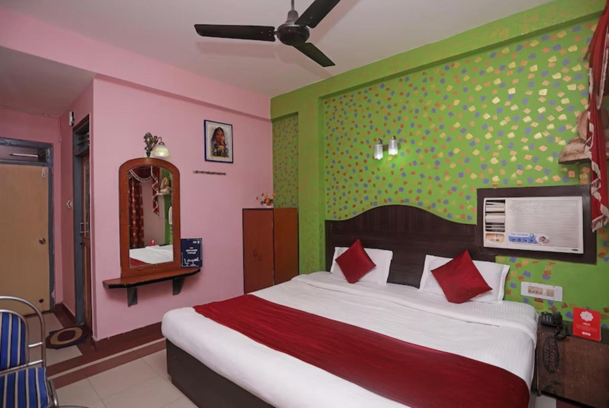 Hotel Ashray Puri Exterior foto