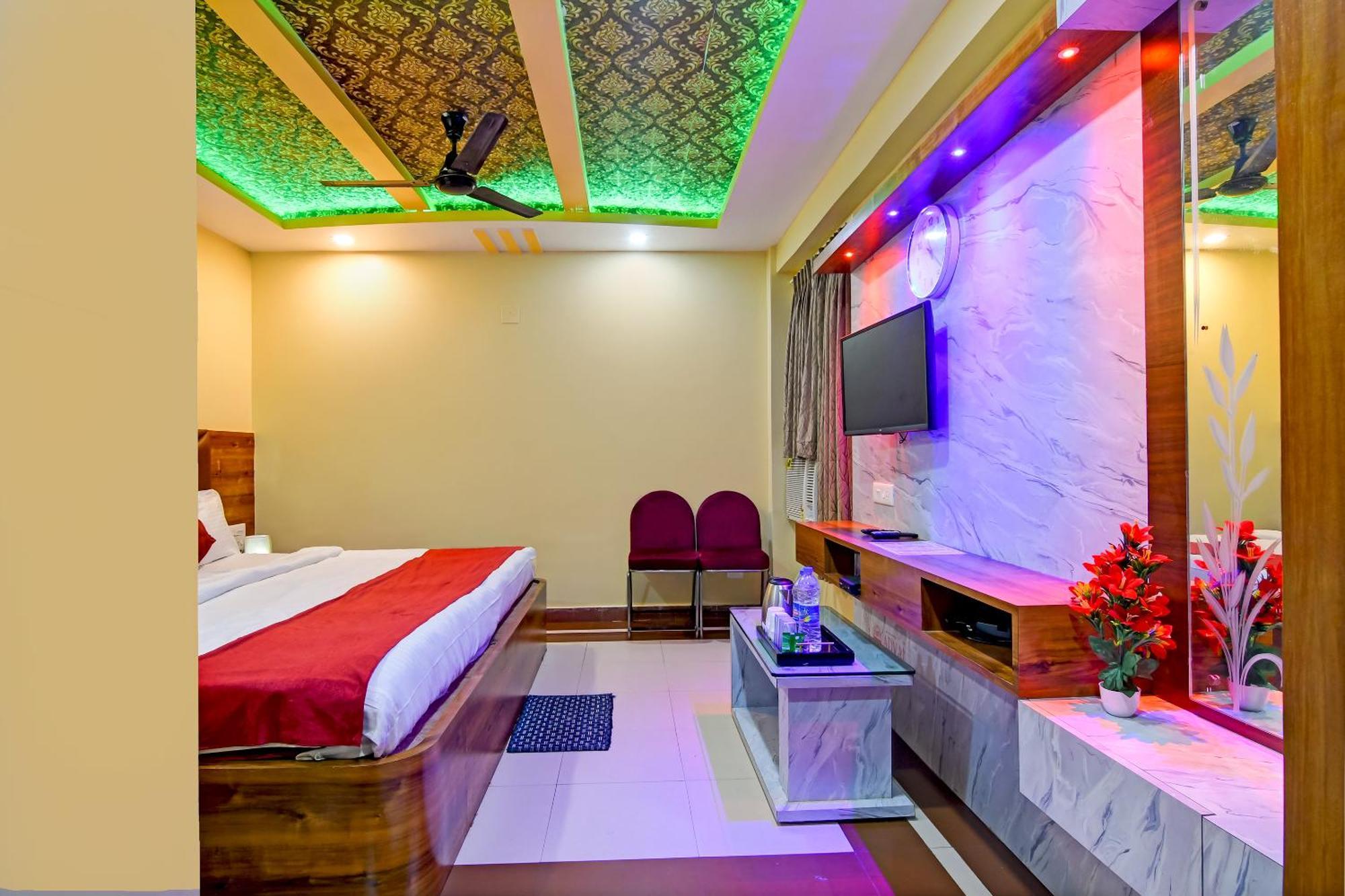 Hotel Ashray Puri Exterior foto